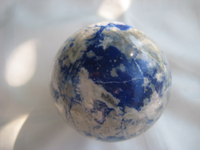 Lapis Lazuli Sphere inner vision, truthful communication, royal virtues 3472